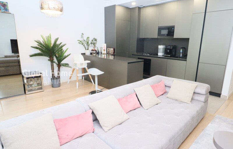 Herastrau  Apartament 3 camere cu terasa 72 mp  VIDA Residence  2 parcari